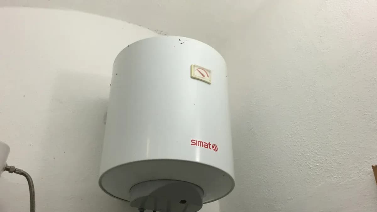 Termotanque eléctrico Rheem Premium 80 L de alta recuperación, vista principal